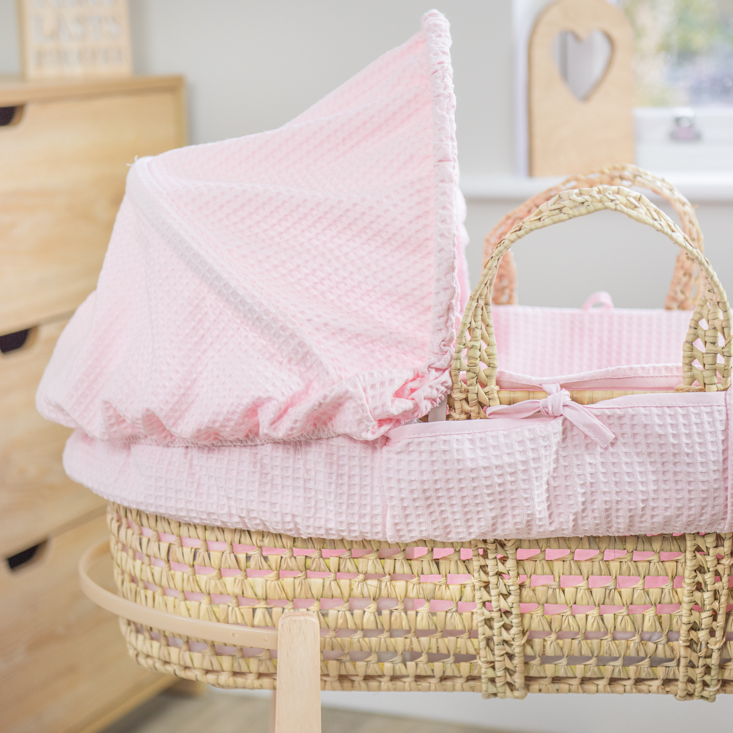 Clair de Lune Pink Waffle Palm Moses Basket