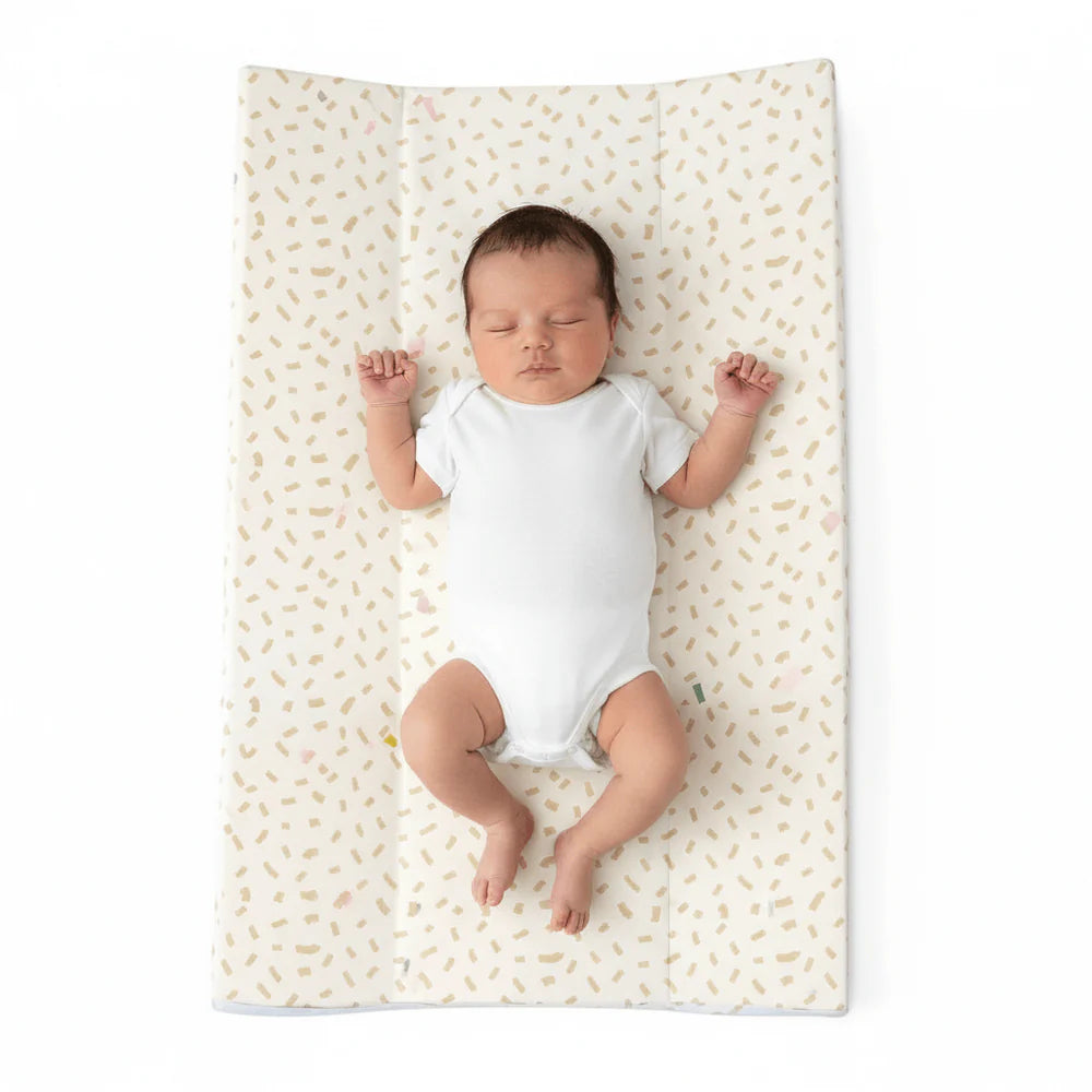 Dash Anti-Roll Wedge Baby Changing Mat Clair de Lune