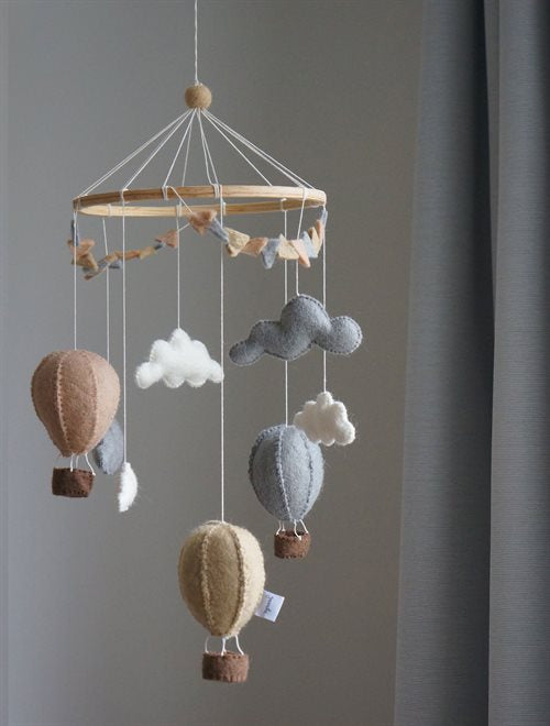 Air Balloons Mobile - Beige