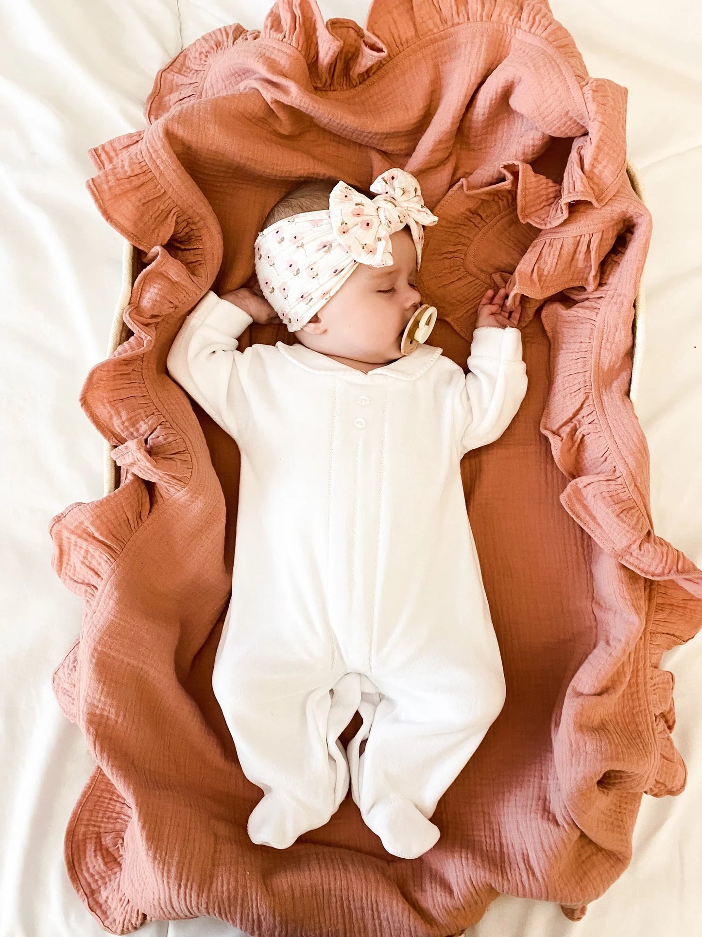 Pex Classic White Sleepsuit